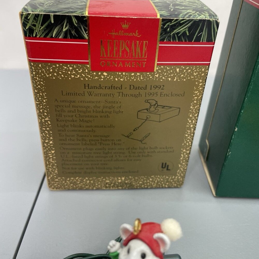 4 Vintage Hallmark Keepsake Christmas Tree Ornaments Lot Beaver‎ Crayola Mouse - Picture 10 of 13